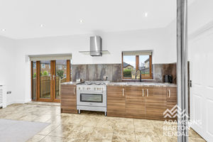 Photo 33- click for photo gallery